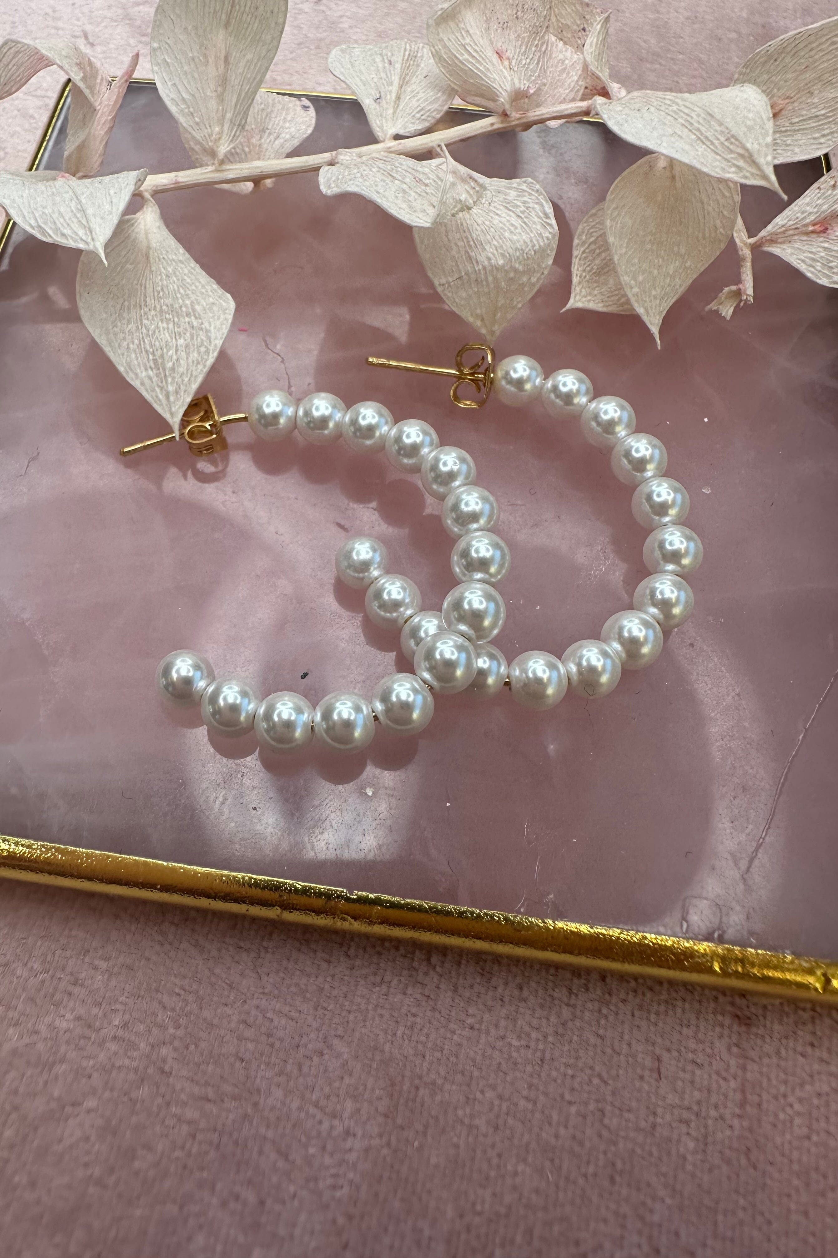Mellow Moon - Pearl Ear Hoop - Forgyldt