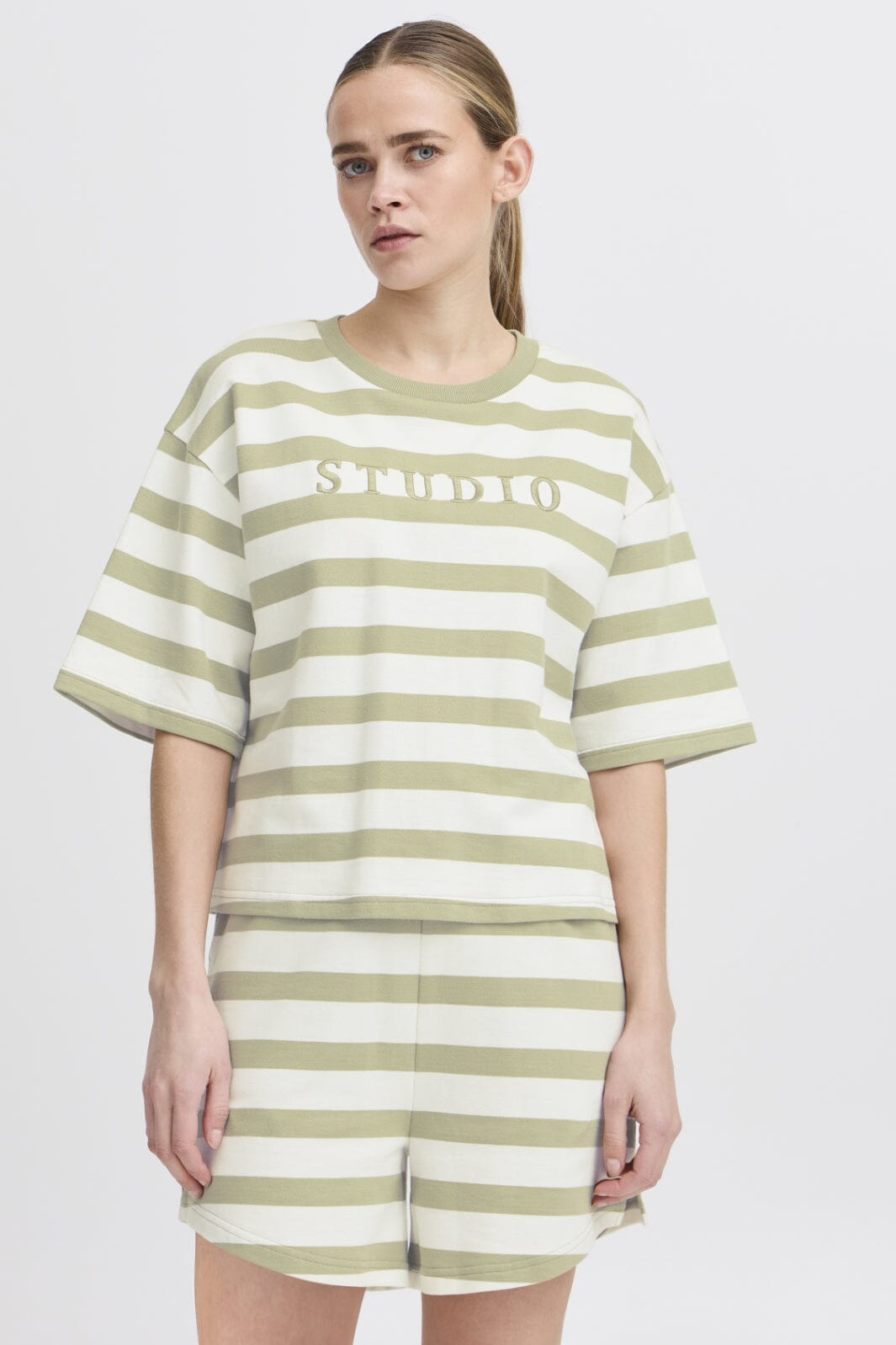 forudbestilling-ichi-ihocie-sw2-20122776-204373-tea-stripe_1.jpg Forudbestilling - Ichi - Ihocie Sw2 20122776 - 204373 Tea Stripe Online Hot Salg