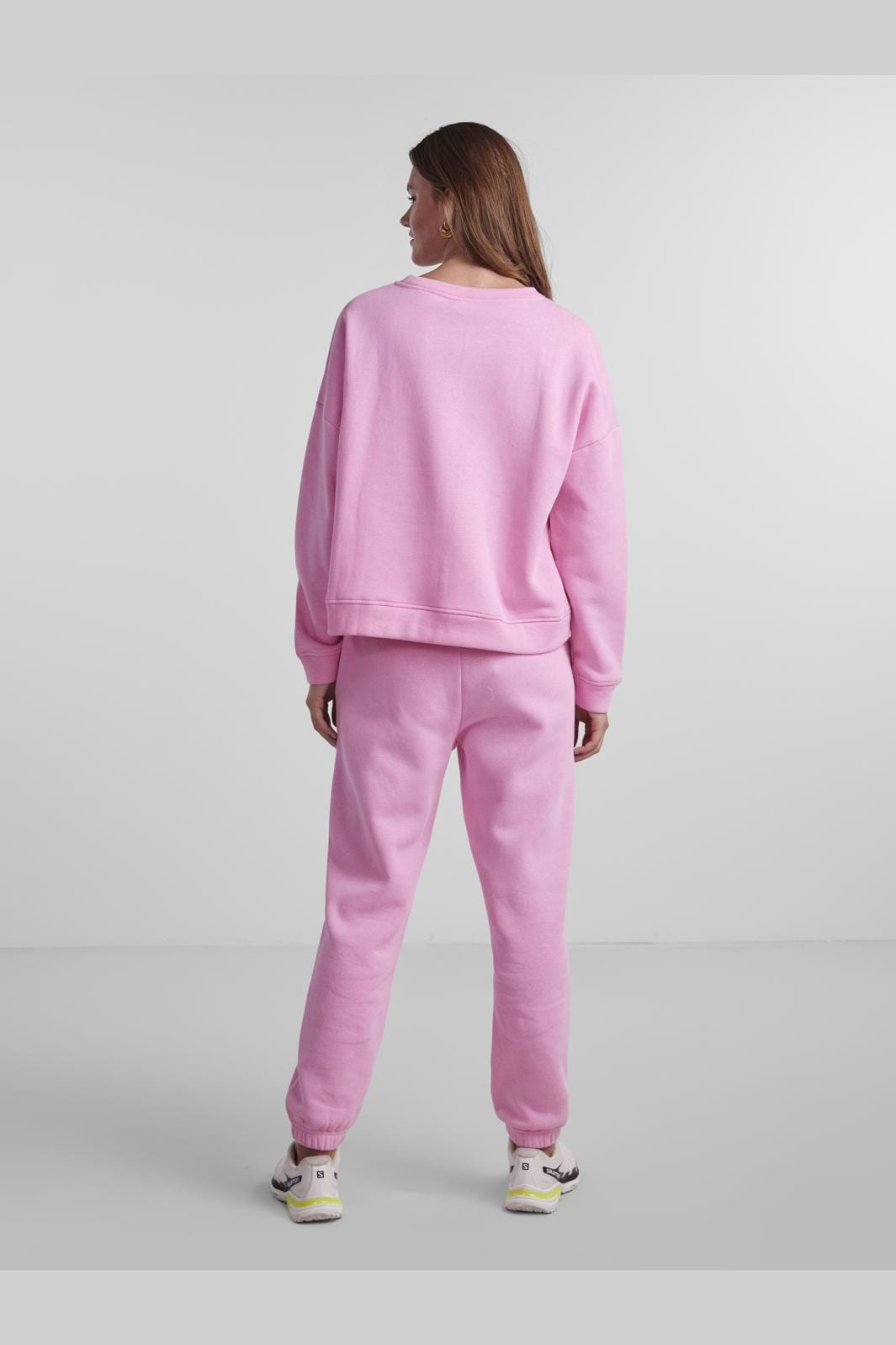 pieces-pcchilli-ls-sweat-4080238-begonia-pink_2.jpg Pieces - Pcchilli Ls Sweat - 4080238 Begonia Pink