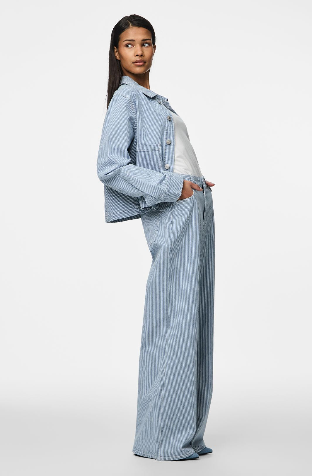 Pieces - Pcbillo Wide Denim Jeans - 4819963 Light Blue Denim White Stripes