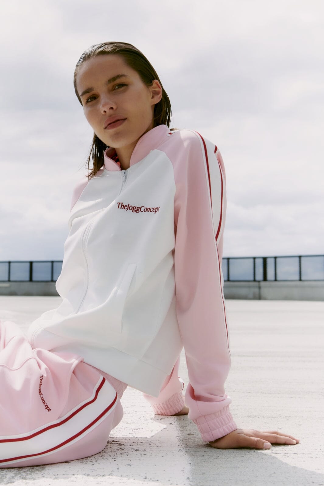 the-jogg-concept-jcsima-bomber-jacket-204122-almond-blossom-mix_1.jpg The Jogg Concept - Jcsima Bomber Jacket - 204122 Almond Blossom Mix