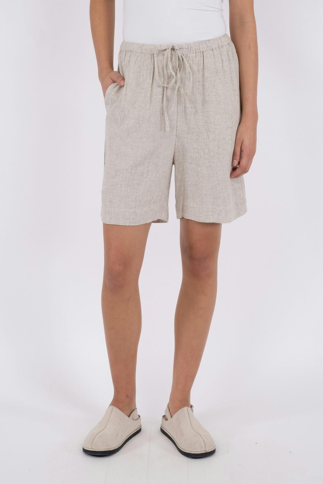 neo-noir-santo-soft-linen-shorts-natural_3.jpg Neo Noir - Santo Soft Linen Shorts - Natural Online