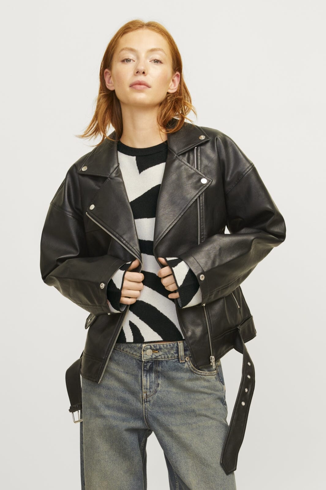 Jjxx - Jxadira Crew Neck Knit 12276484 - 4755660 - Black /Zebra Hot på udsalg