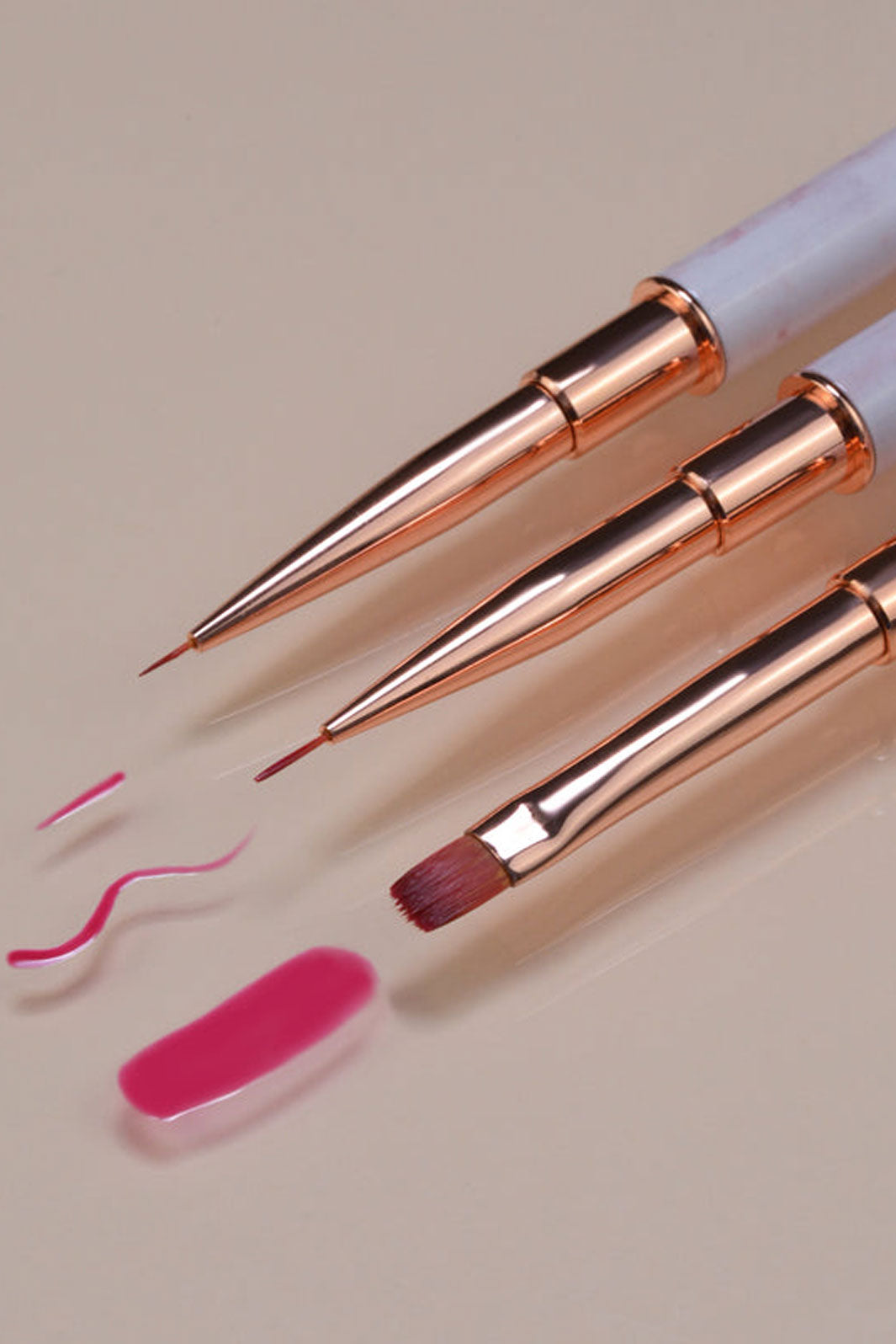 Le Mini Macaron - Detail Nail Art Brush AC006 - Le Petit