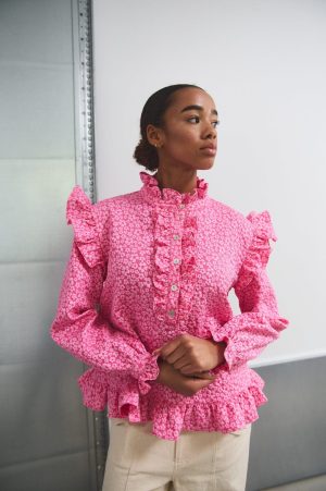 Noella - Reno Ruby Ruffle Blouse - 031 Bright Pink