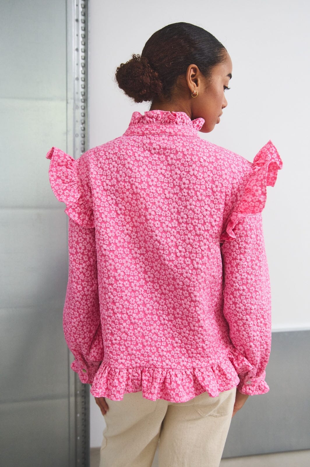 Noella - Reno Ruby Ruffle Blouse - 031 Bright Pink