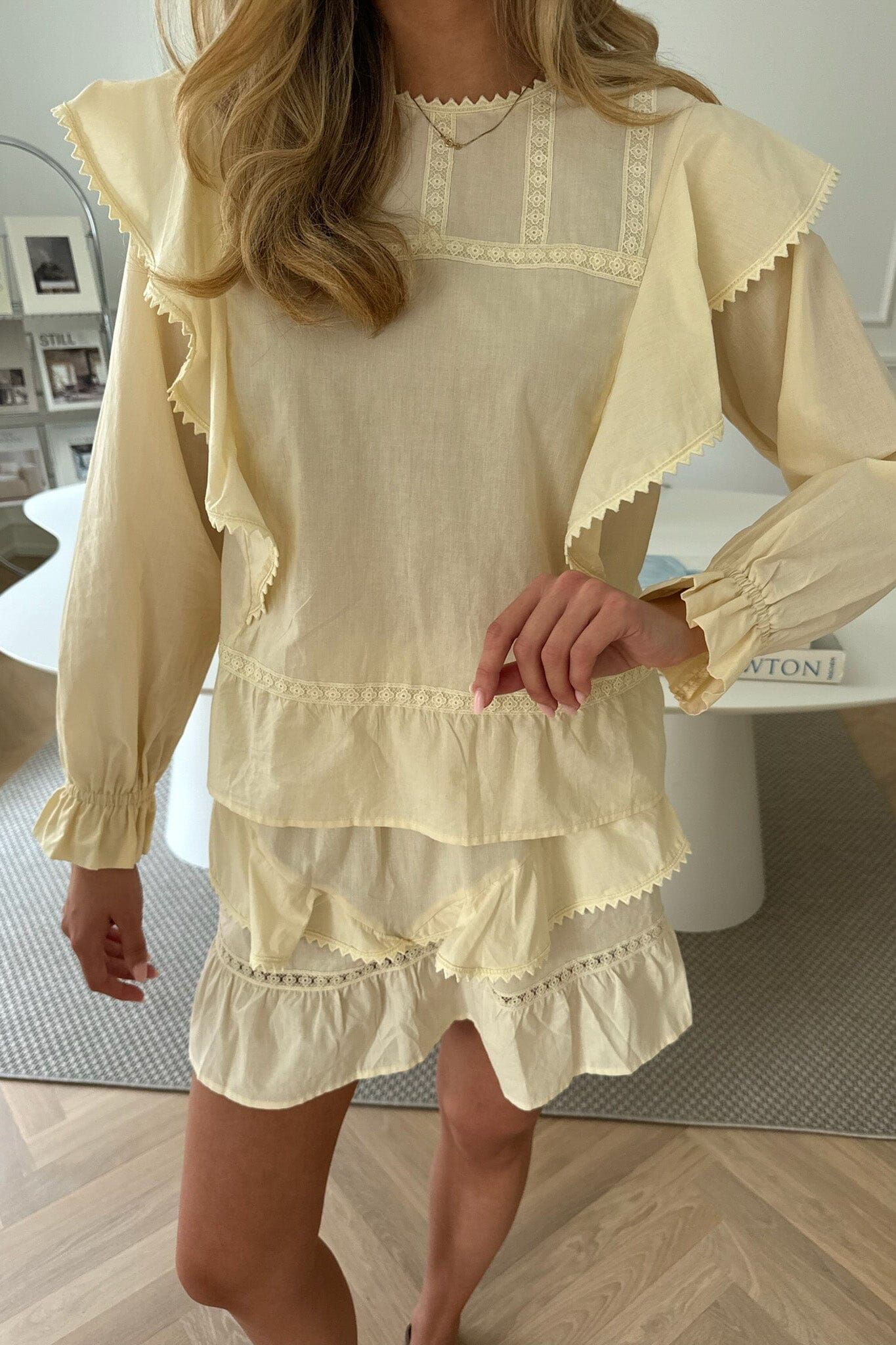 BYIC - Leonoraic Lace Mini Skirt - creme Creme