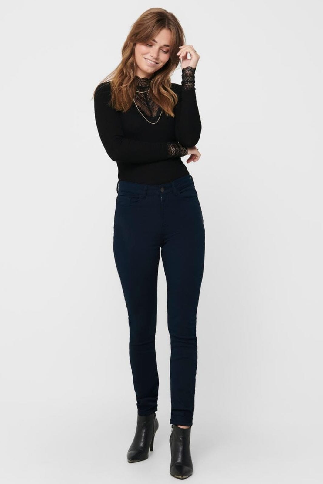Only - Onltilde L/S High Neck Lace Top - 3544678 Black Black Lace Udsalg