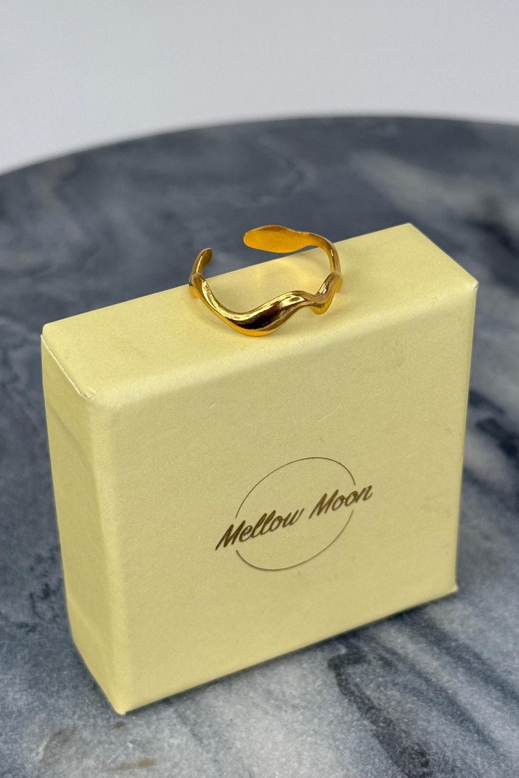 Mellow Moon - Lea Ring - Forgyldt