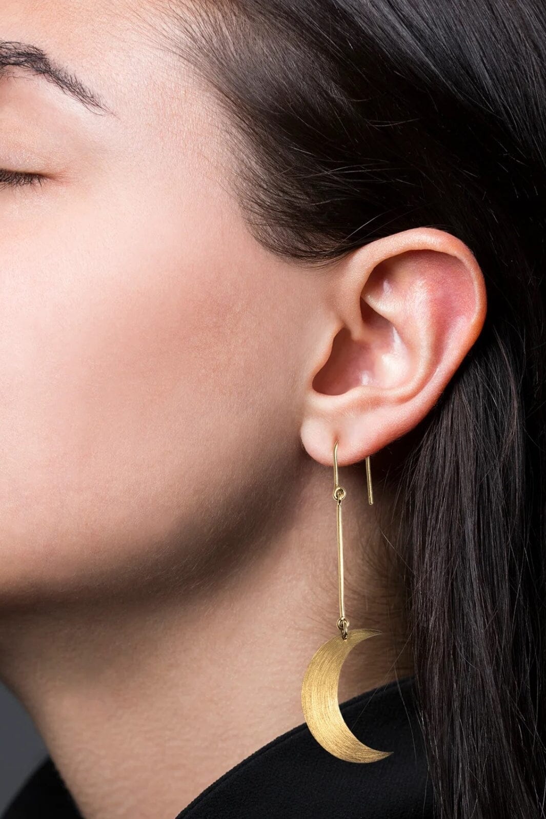 Jane Kønig - Half Moon Earring - Forgyldt