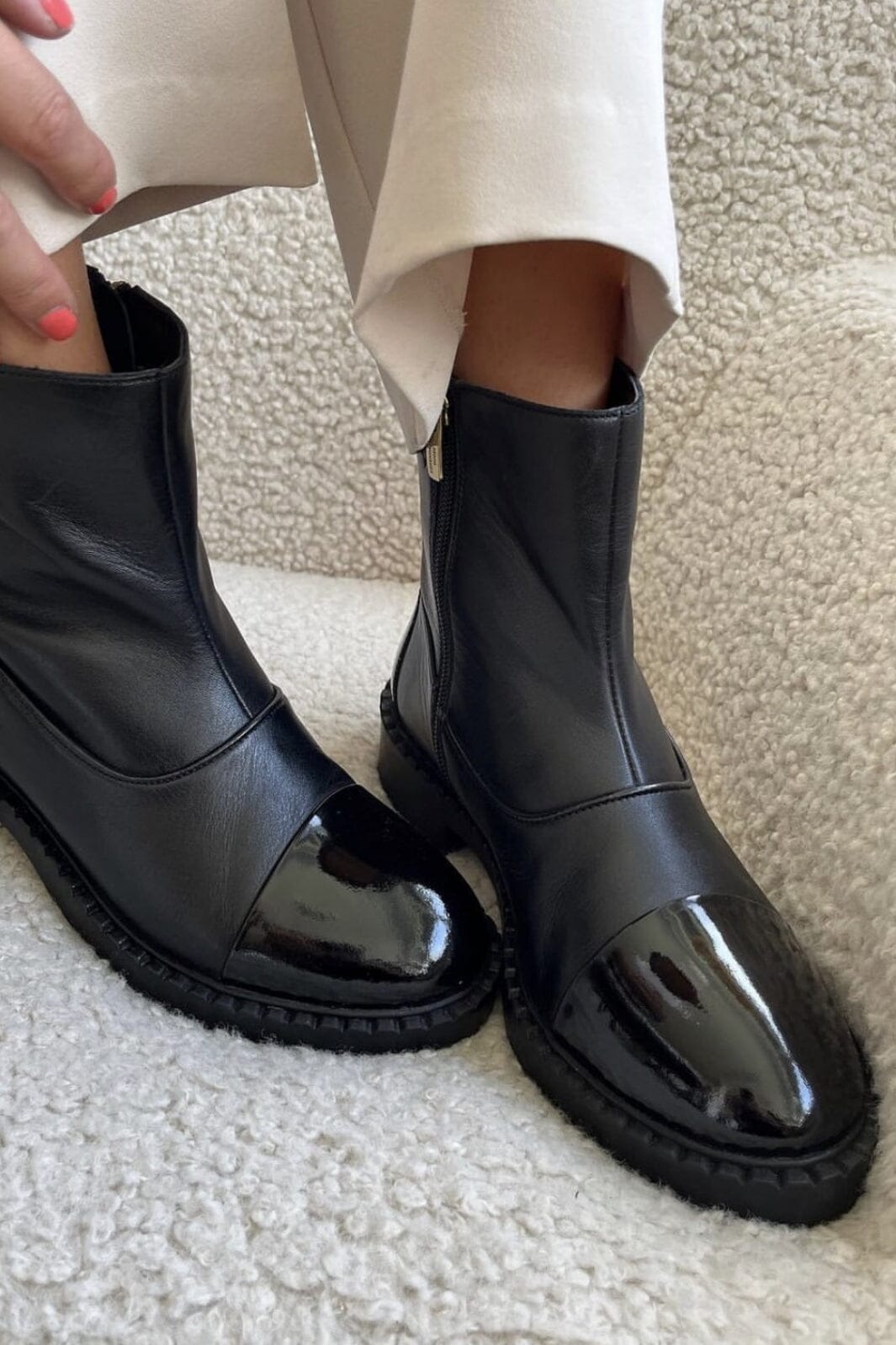 Copenhagen Shoes - Amie Boots Patent - 0011 Black Patent