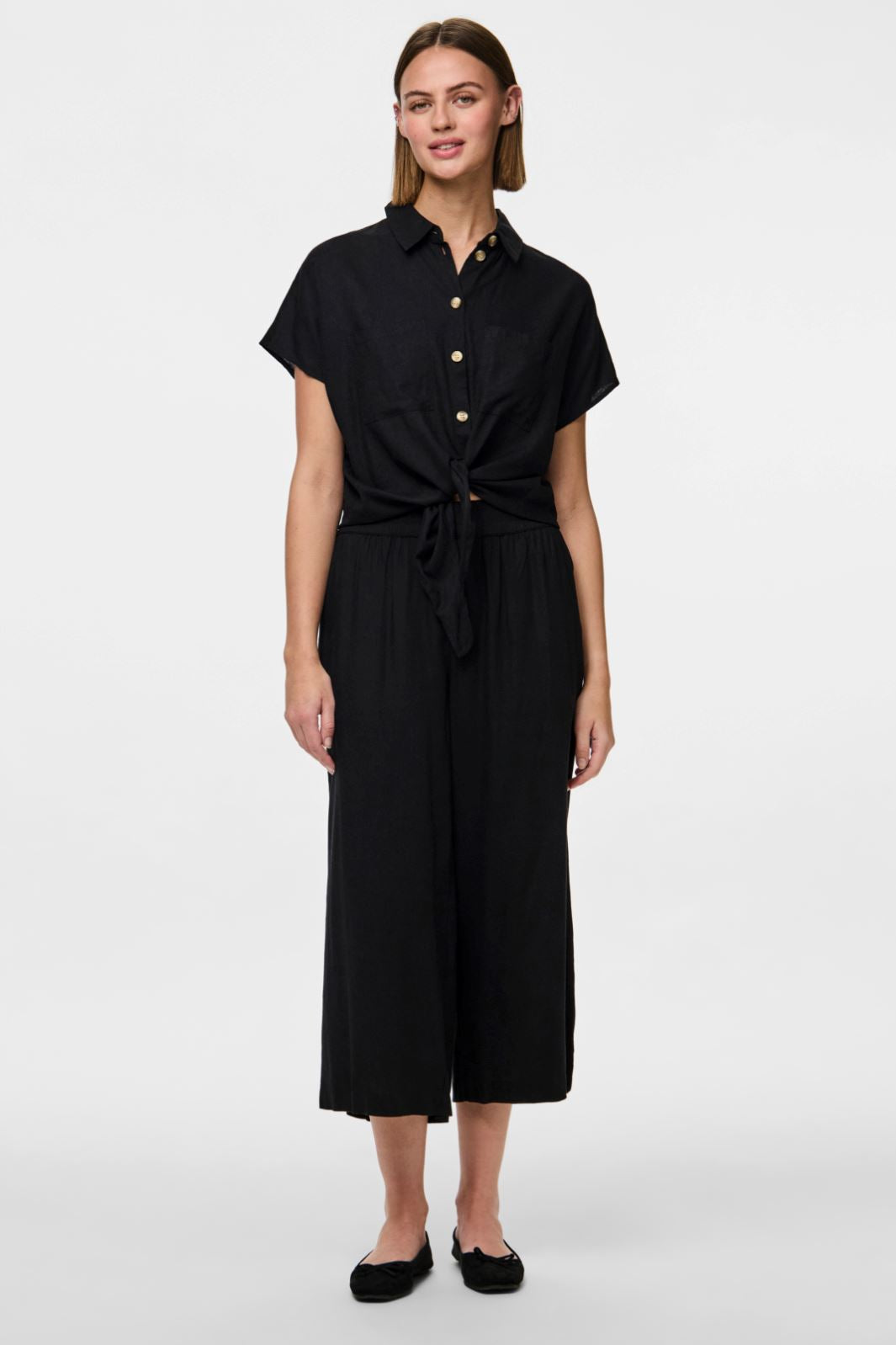 pieces-pcpia-wide-culotte-4670228-black_1.jpg Pieces - Pcpia Wide Culotte - 4670228 Black
