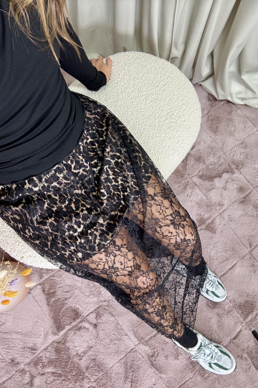A-bee - Lace Skirt LO - Leo