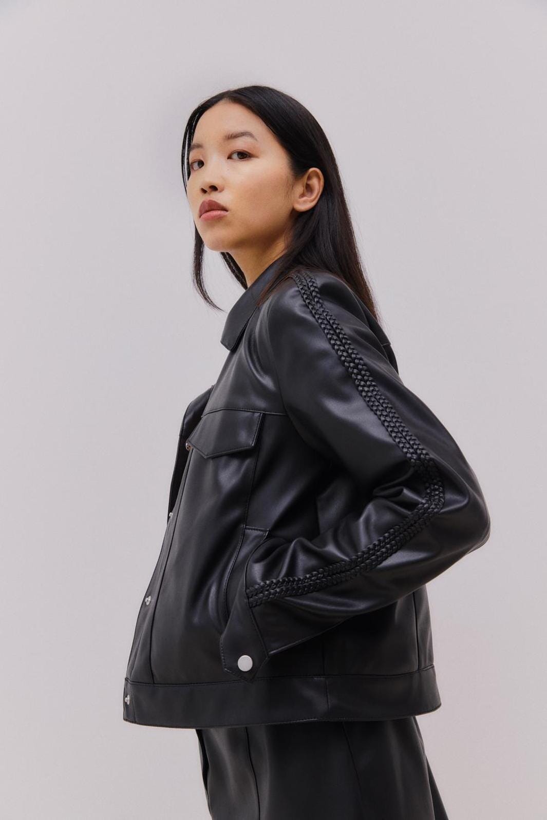 Vila - Vipen Coated L/S Braid Jacket - 4575671 Black Beauty Online nu