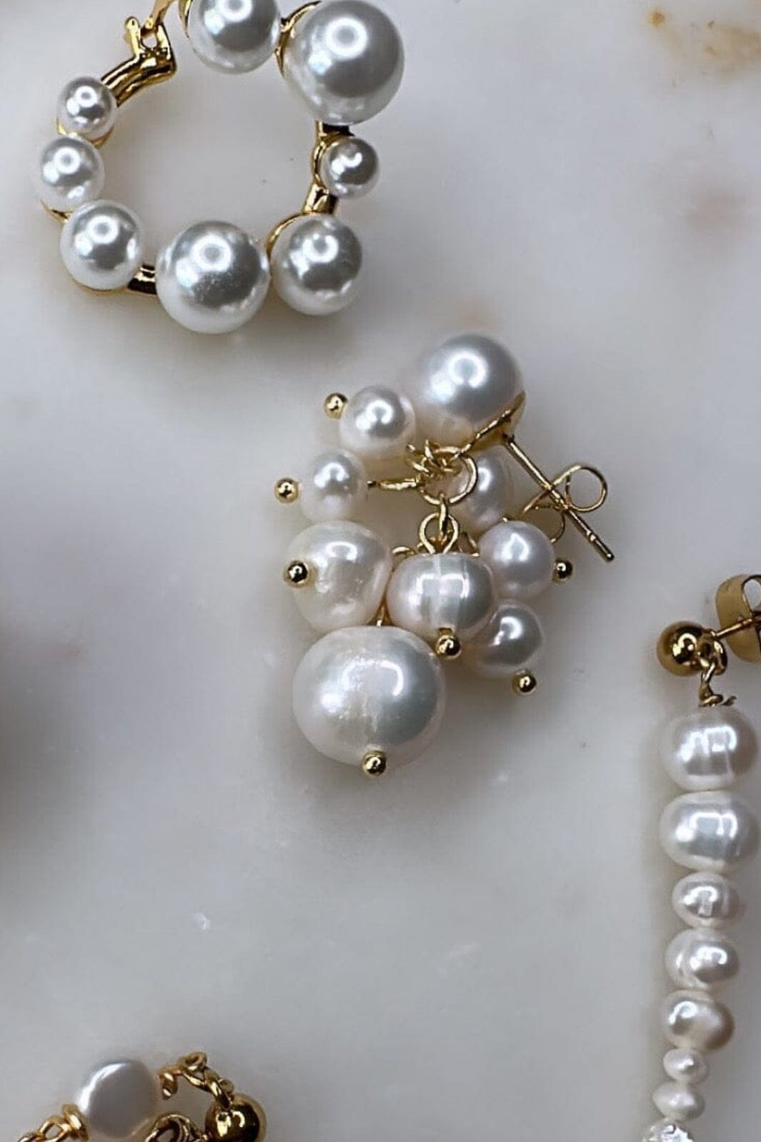 mellow-moon-pearl-drops-earring-forgyldt_1.jpg Mellow Moon - Pearl Drops Earring - Forgyldt