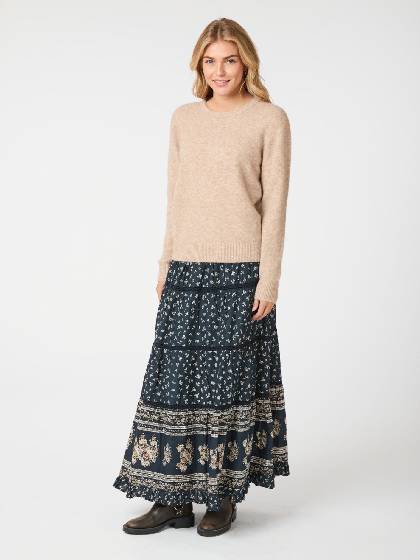 Forudbestilling - Neo Noir - Felicia Mini Border Skirt 162569 - Camel Mode