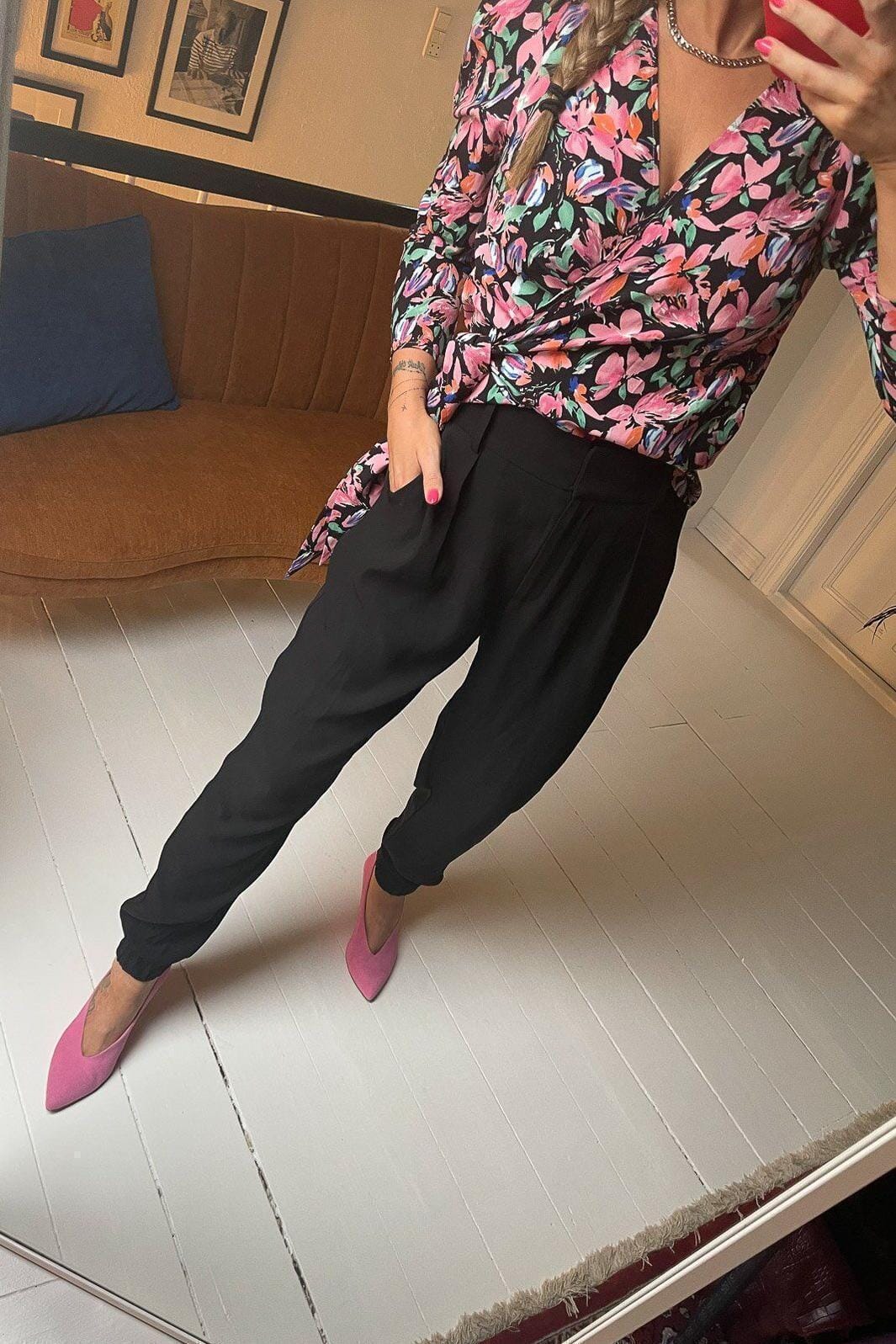 Valentin Studio - Pretty Pants - Black Online
