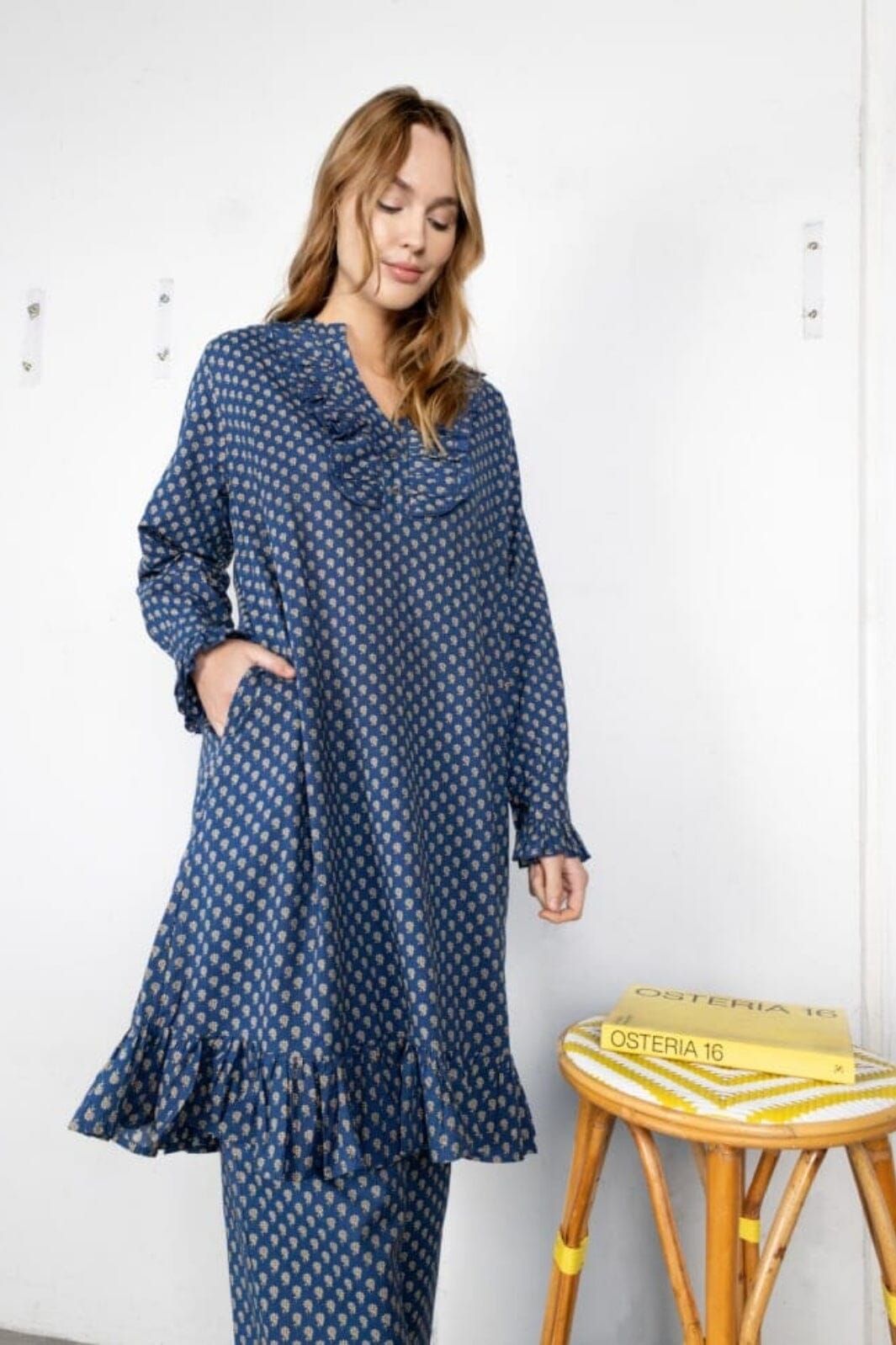 Black Colour - Bcflora Ruffle Dress - MIDI Blue Floral