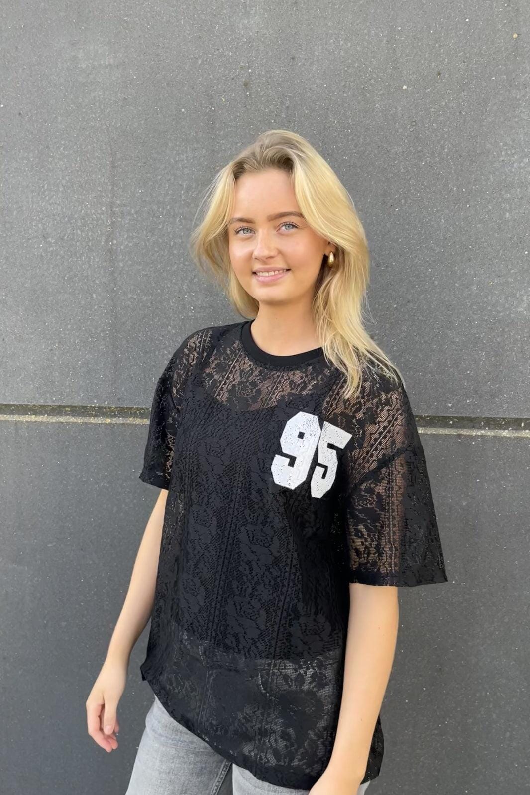 Sisters Point - Lace-Tee - 011 Black/Cream Levere