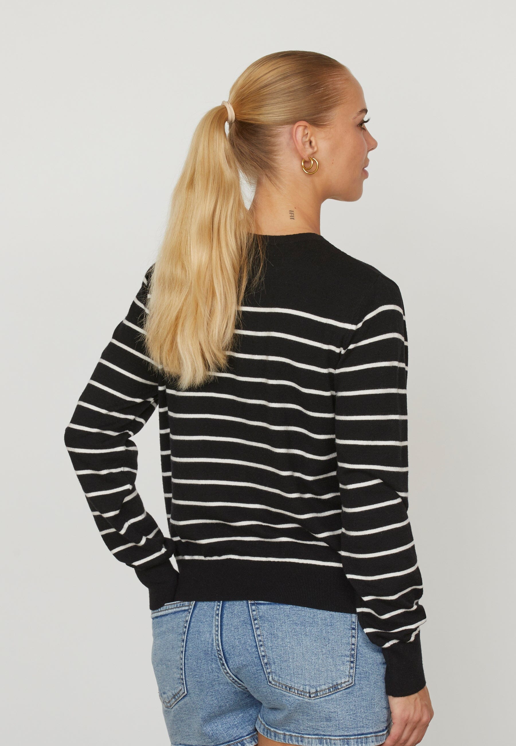 Sisters Point - Maldi-Ls - 010 Black/Cream